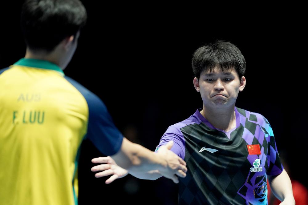 篮球新星里夫斯崛起之路全面解析他的赛场魅力与未来潜力